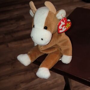 Ty Cow Beanie Baby Plush -Bessie